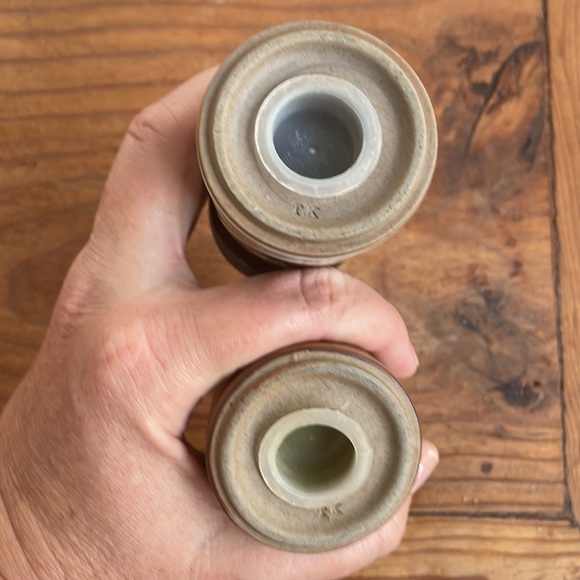 People Salt & Pepper Shakers - Picture 6 of 15